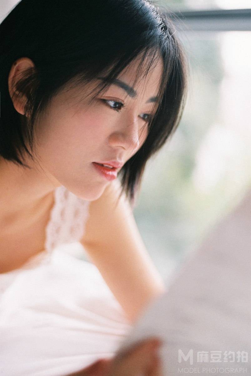 胶片模特