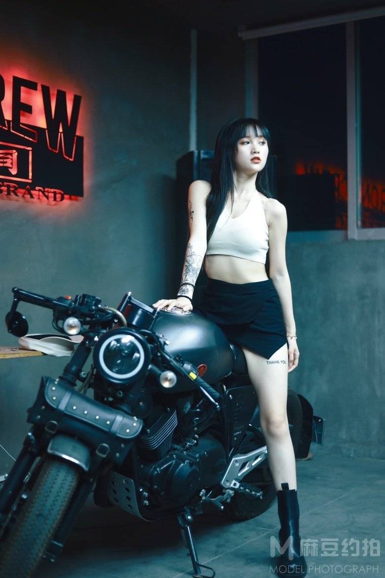 暗黑模特