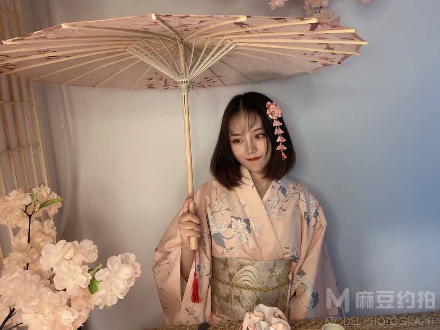 和服模特