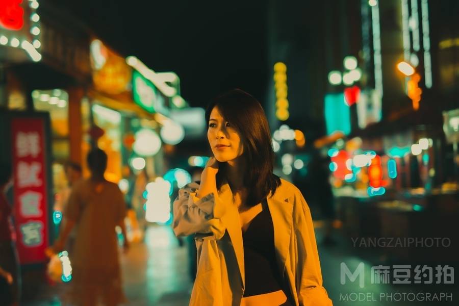 夜景模特