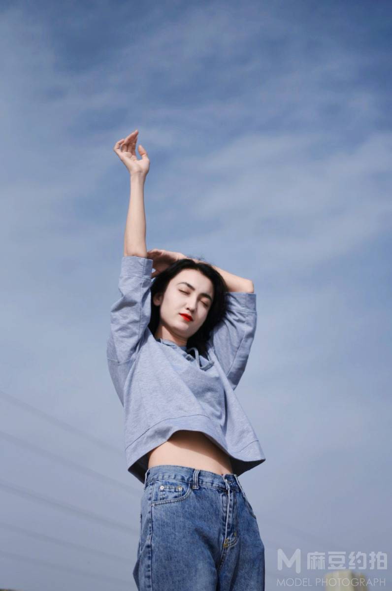 清新模特