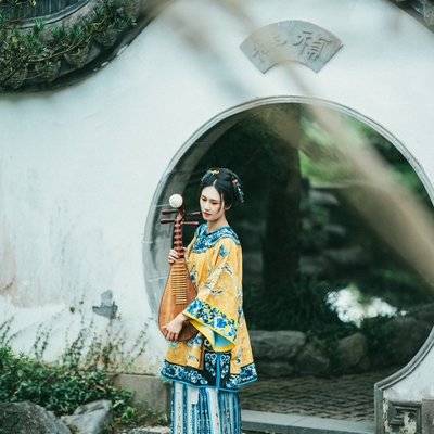 汉服模特