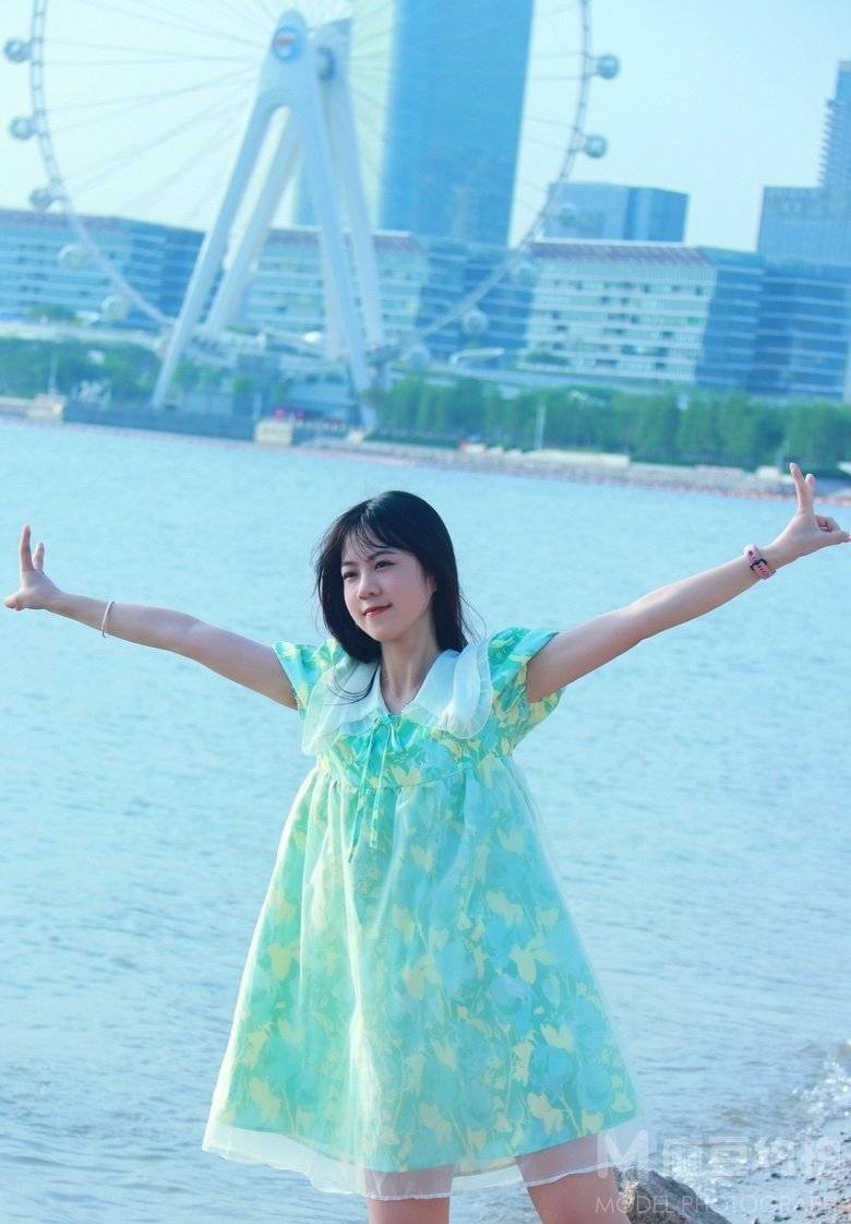 清新模特