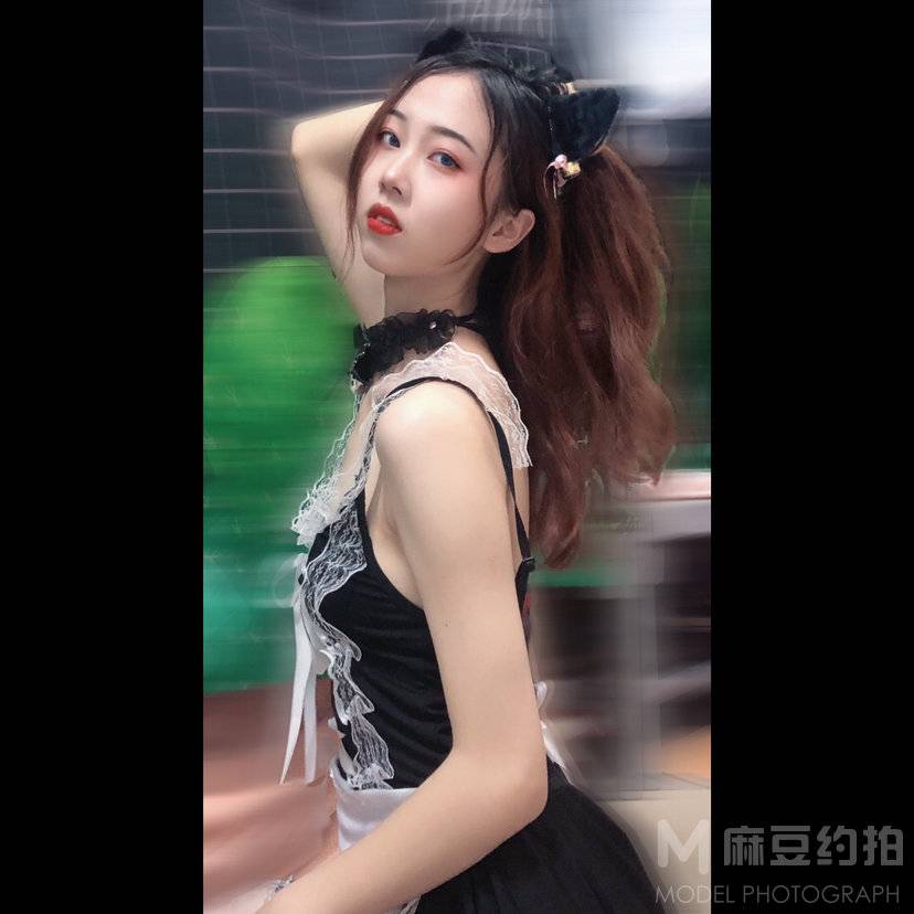 暗黑模特