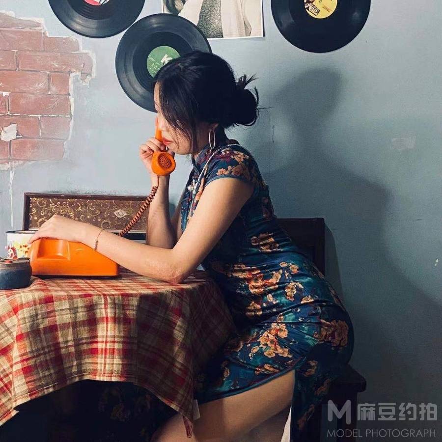 情侣模特