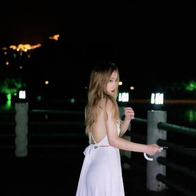 夜景模特
