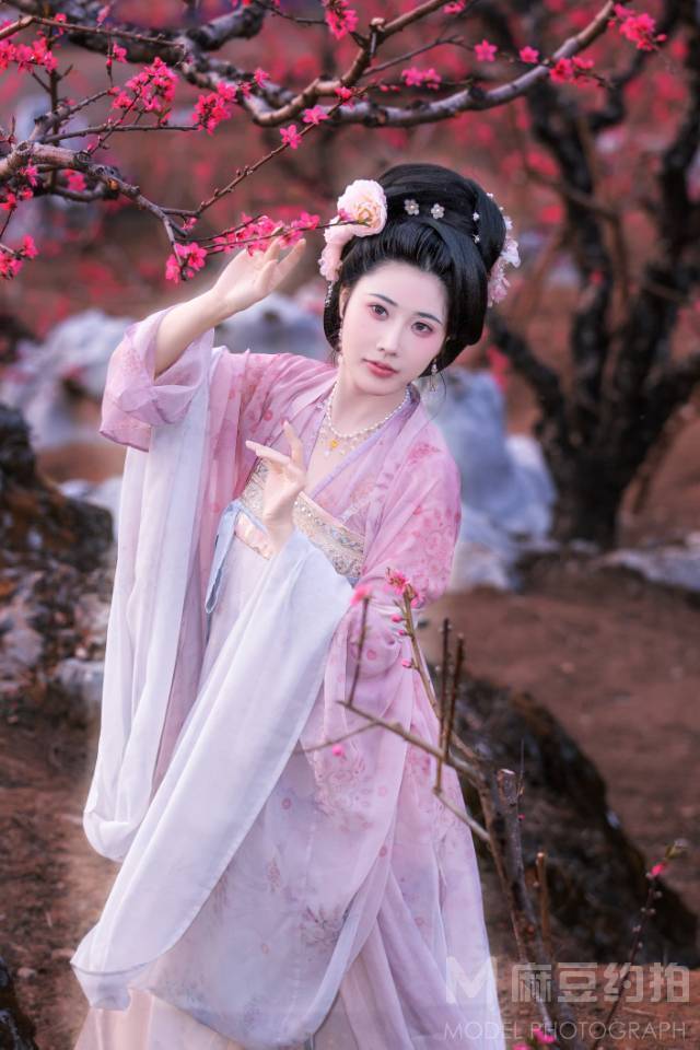 古风模特
