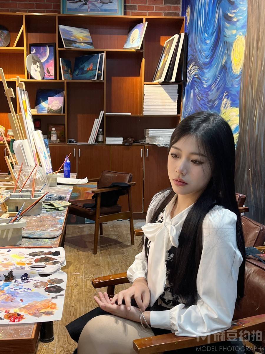 清新模特