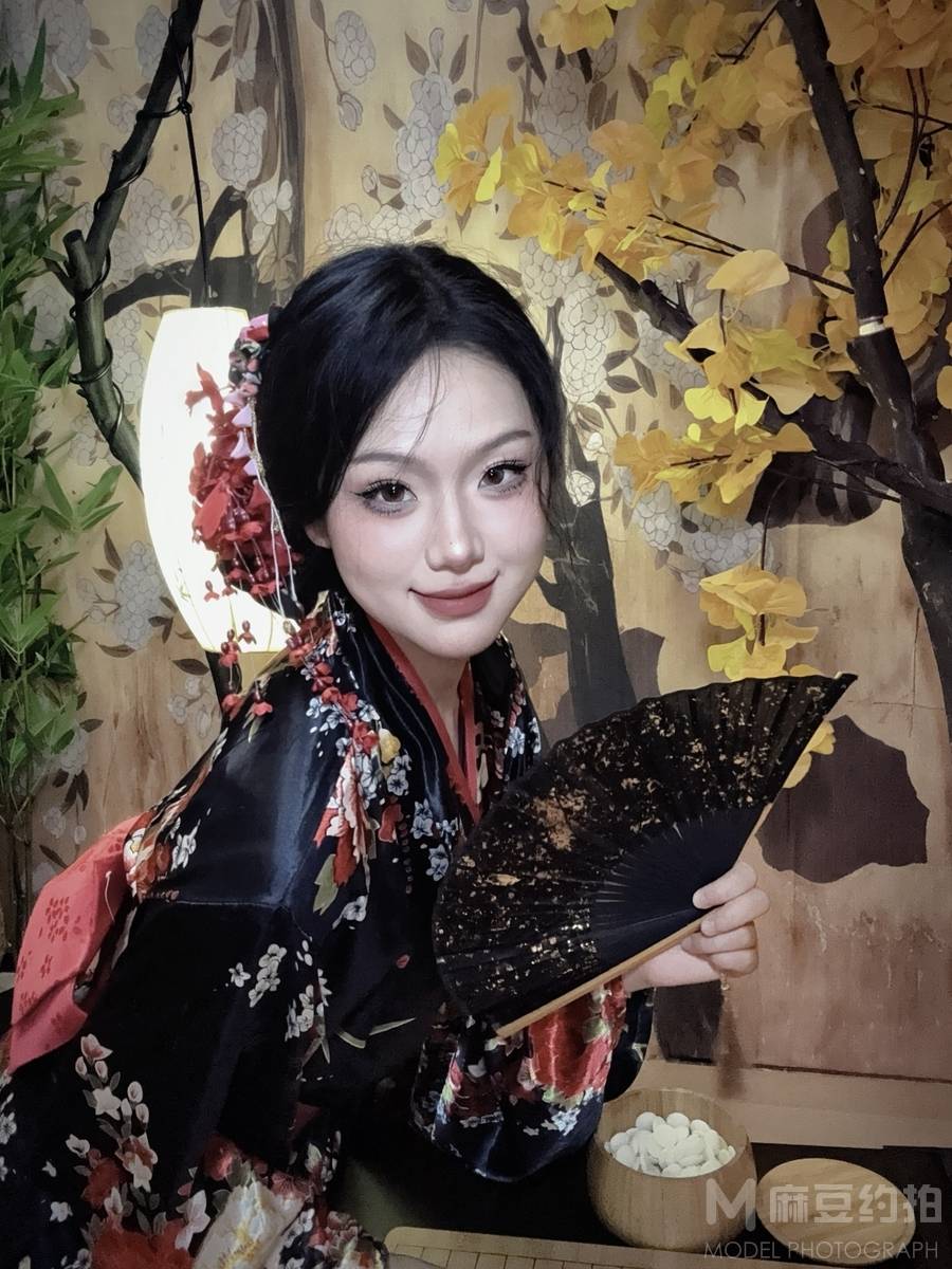 和服模特