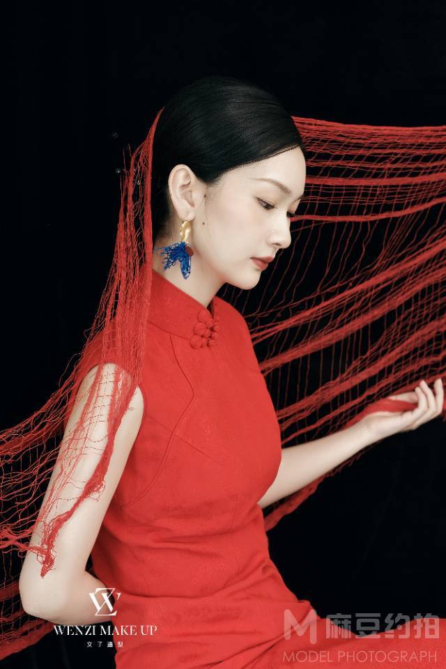妆容模特