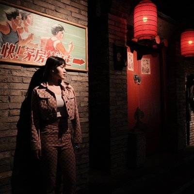 情绪模特