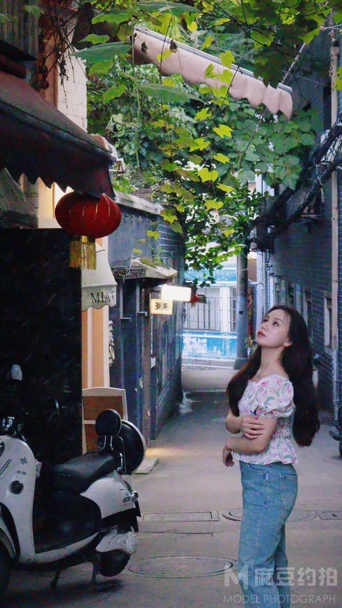 宝丽来模特