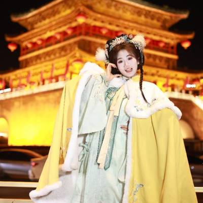 汉服模特
