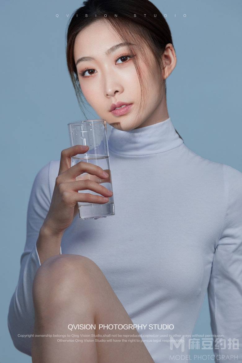 纪实模特