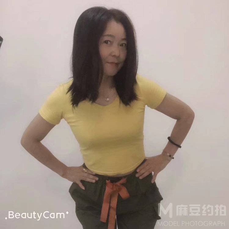 纪实模特