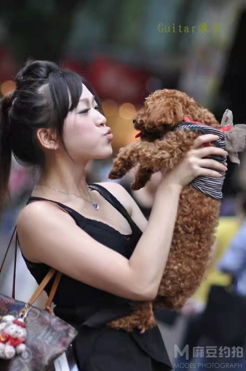 清新模特