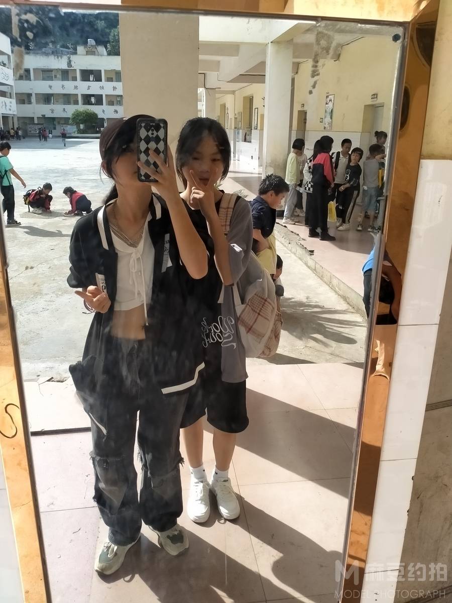 清新模特