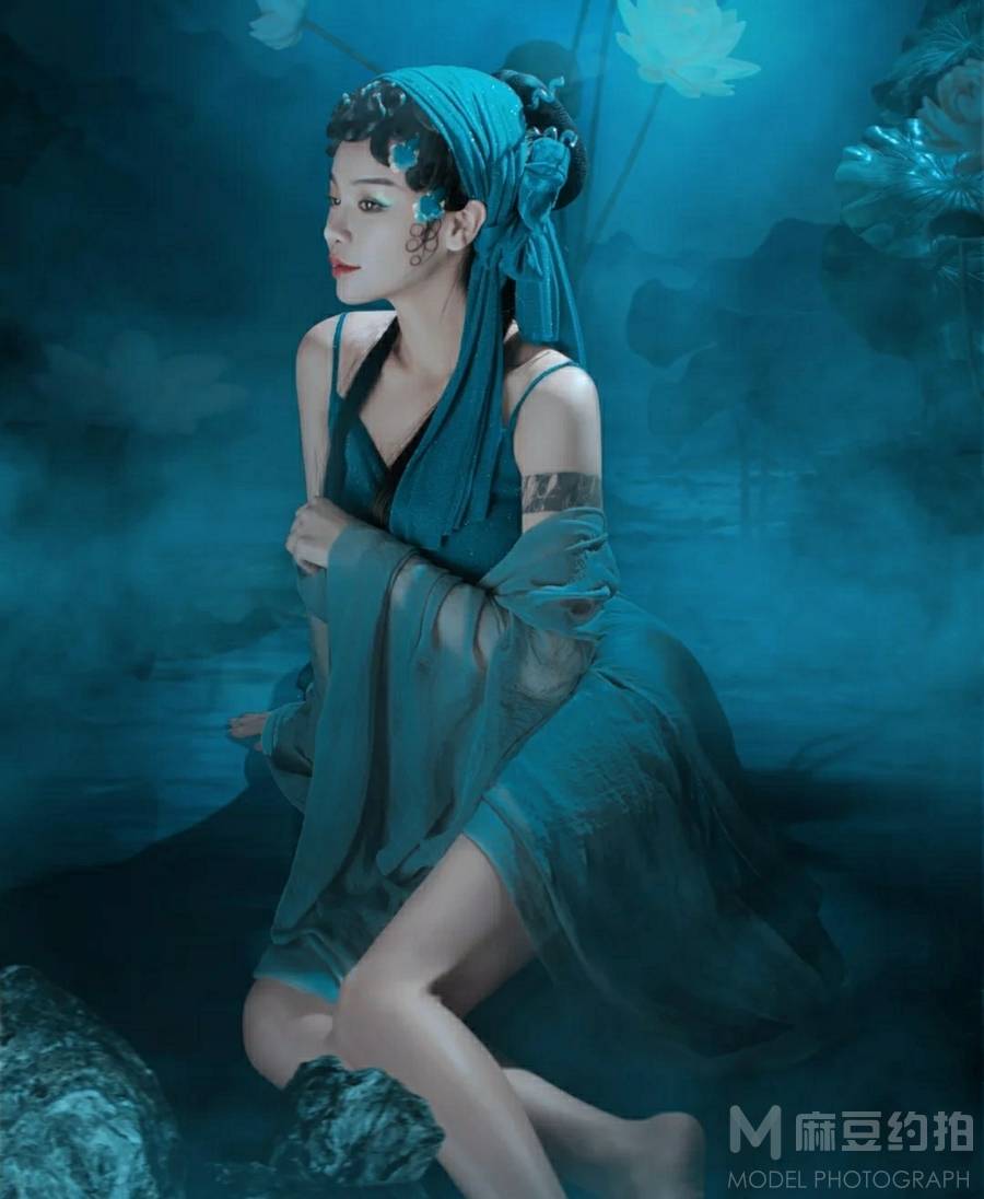 妆容模特