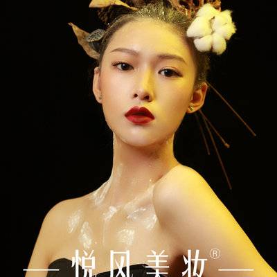 时尚模特