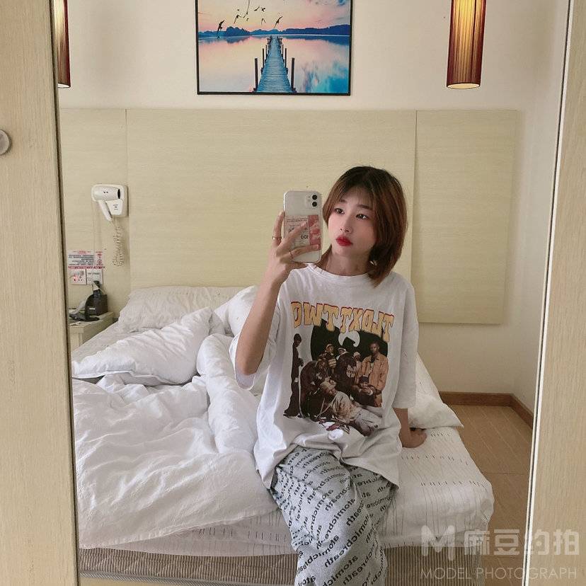 清新模特