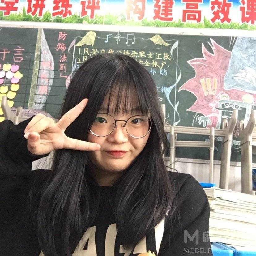 少女模特