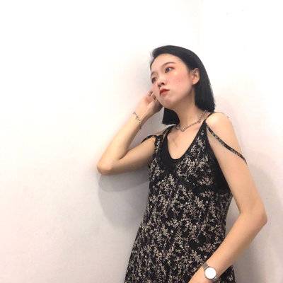 黑白模特