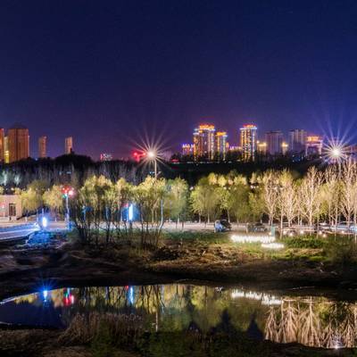 夜景模特