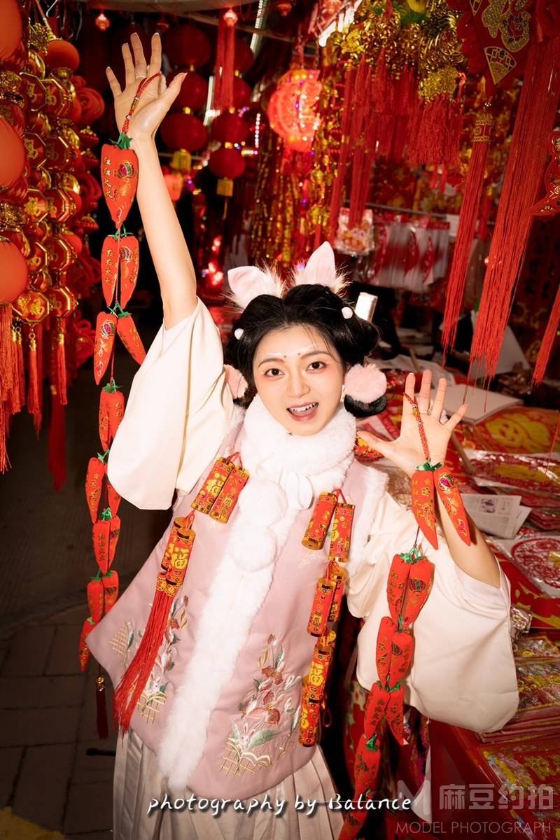 汉服模特
