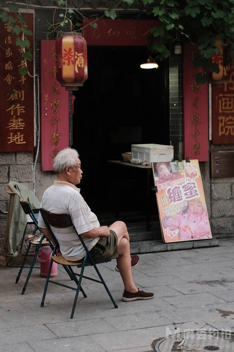 胶片模特
