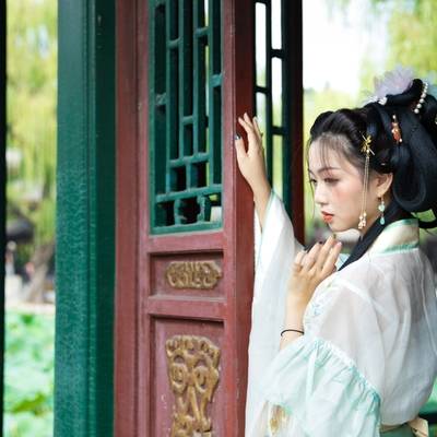 汉服模特