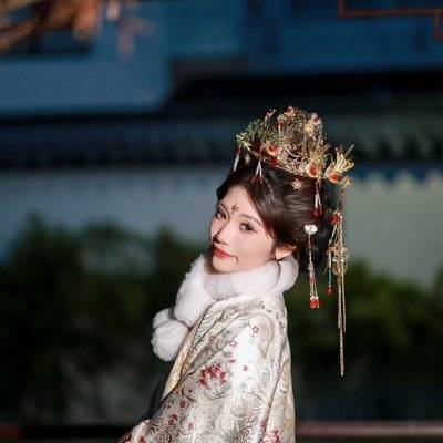 汉服模特