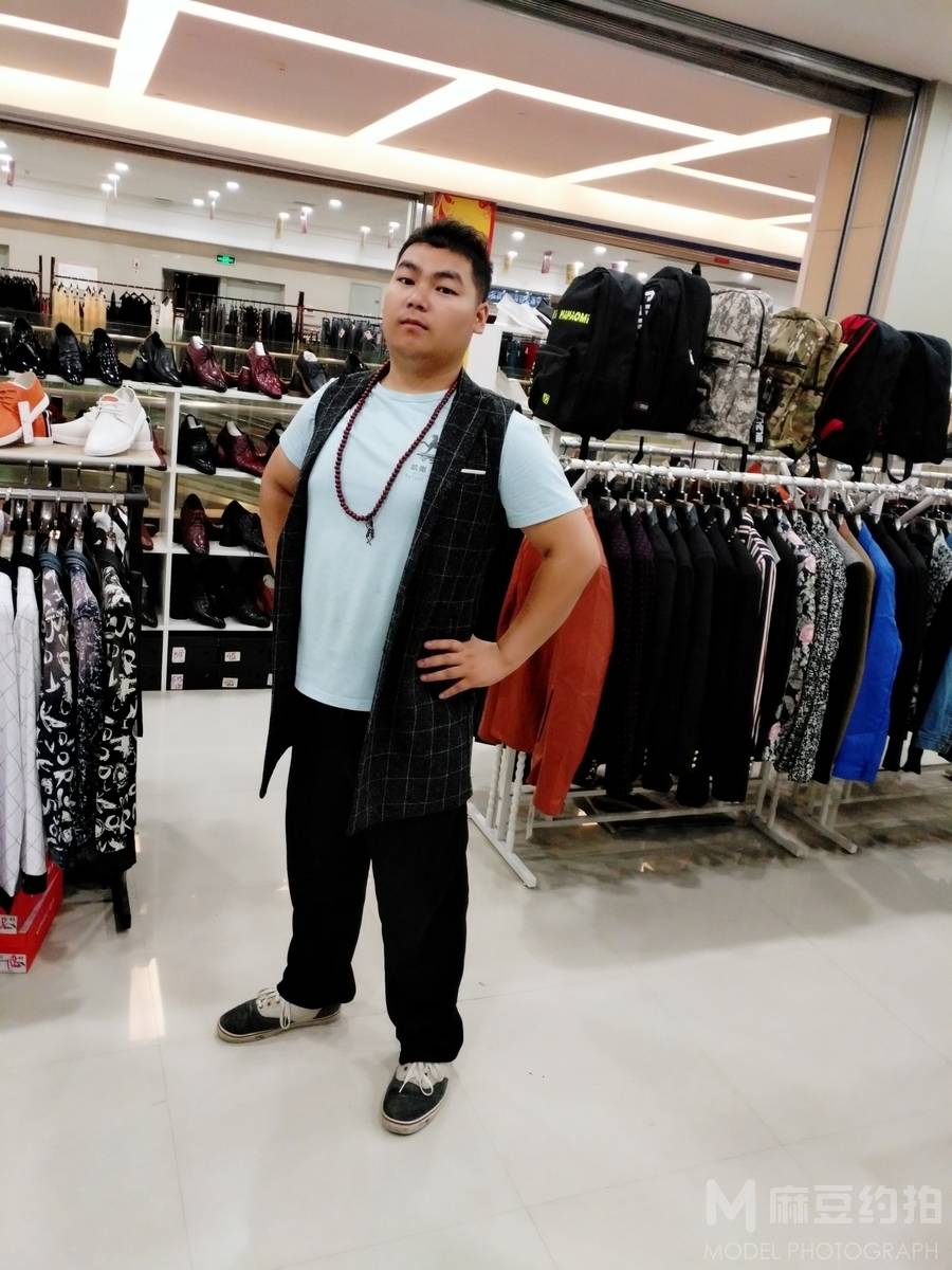 纪实模特