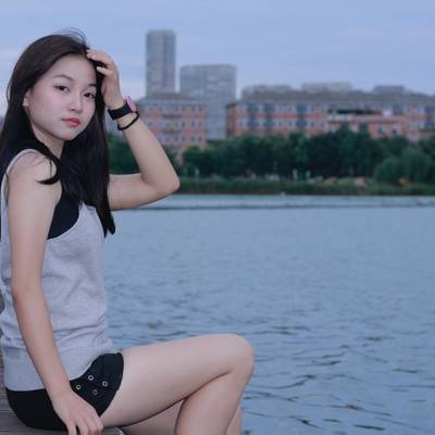 清新模特