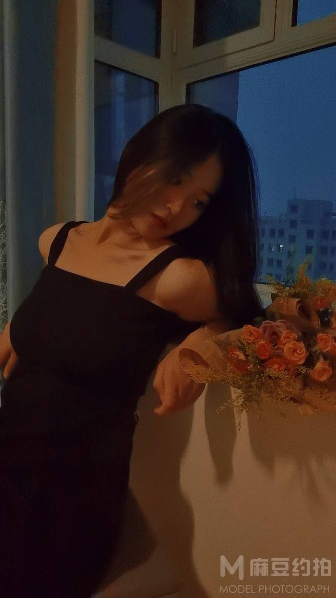 纪实模特