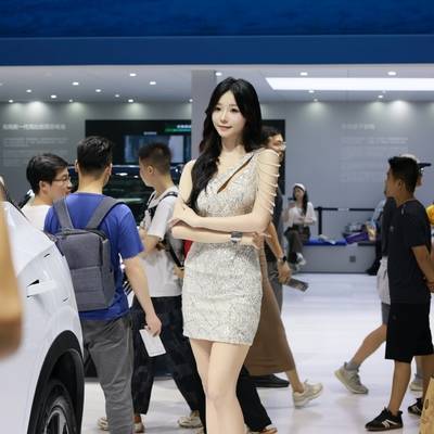 纪实模特
