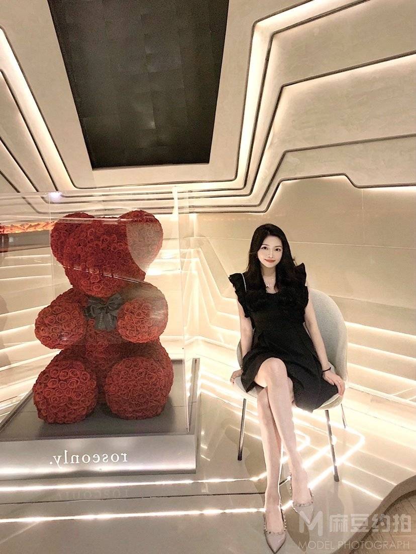 妆容模特