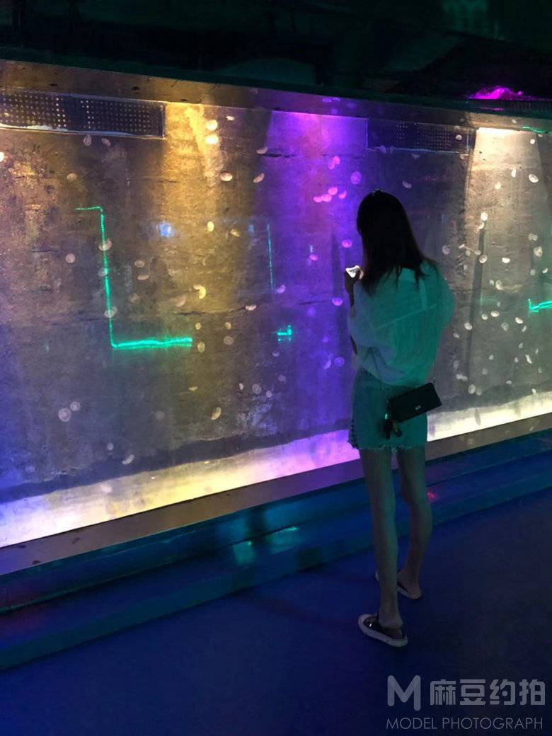 清新模特