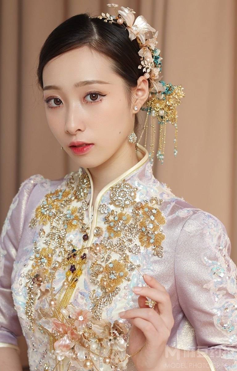 妆容模特