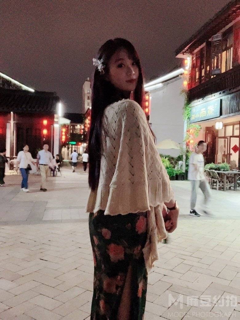 民国模特