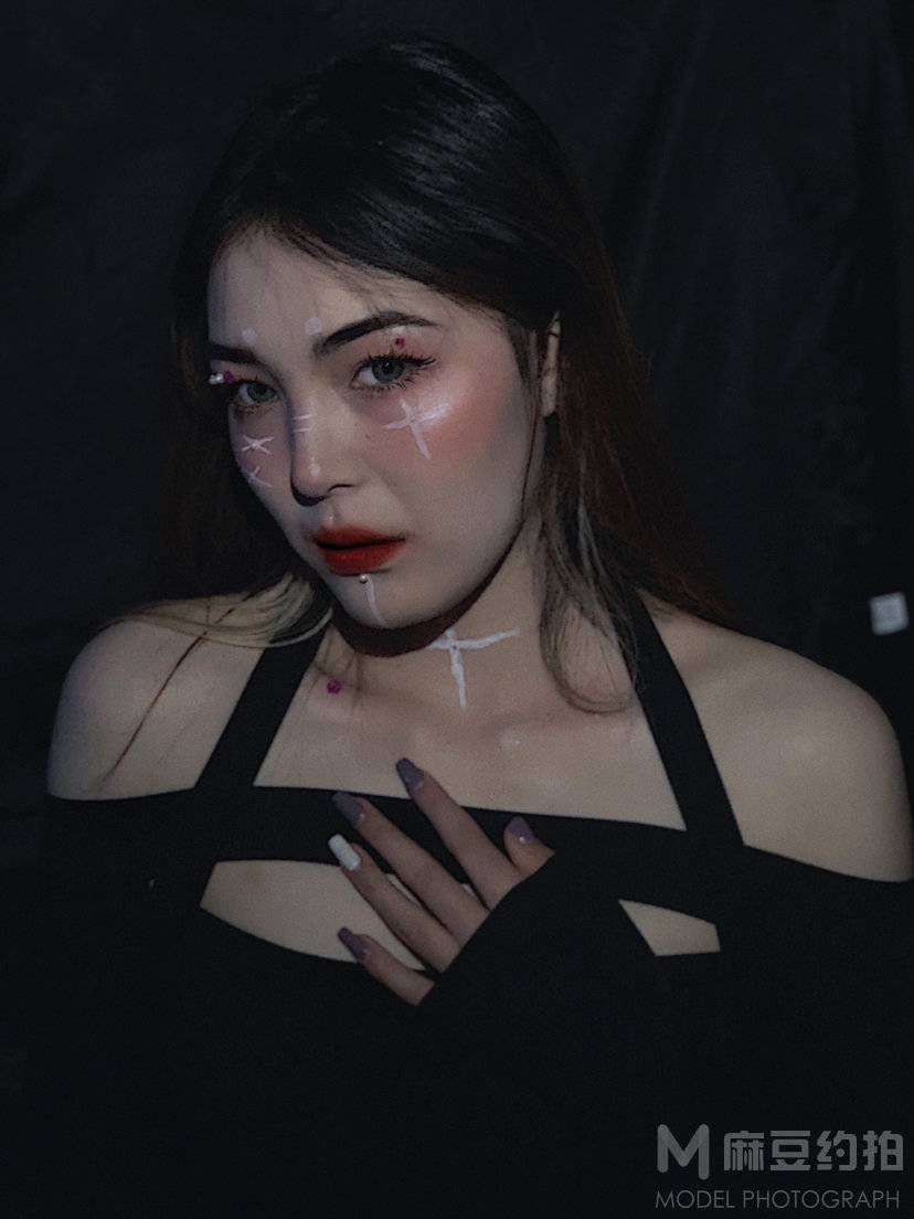 妆容模特