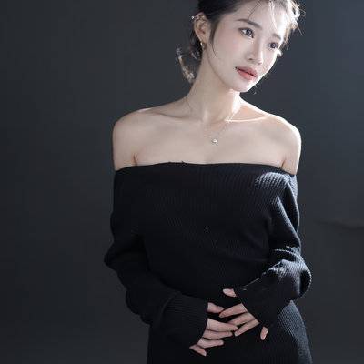 黑白模特