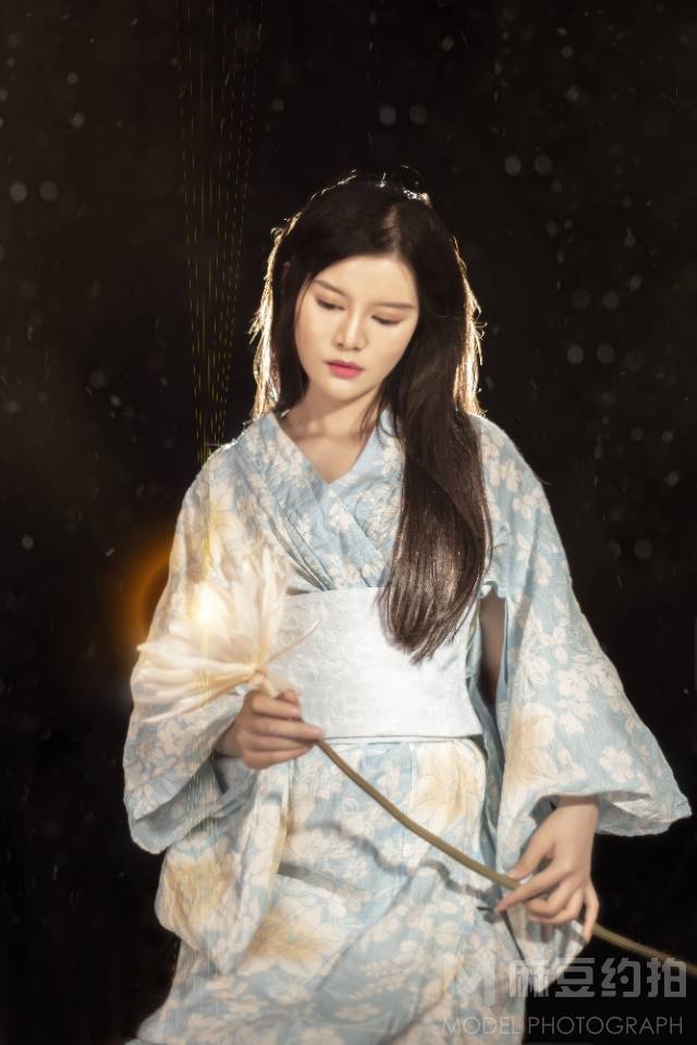 和服模特