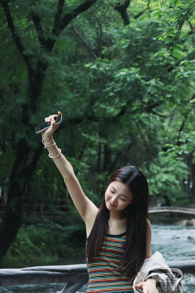 清新模特