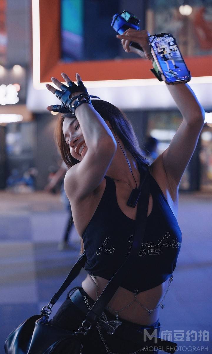 夜景模特