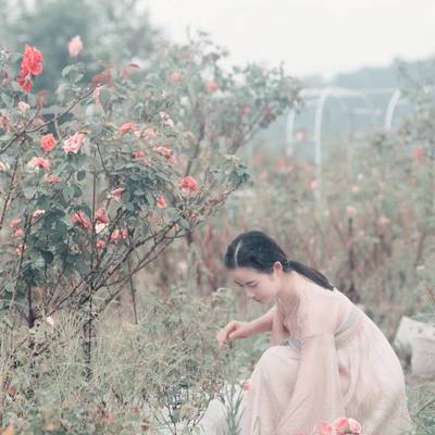 汉服模特