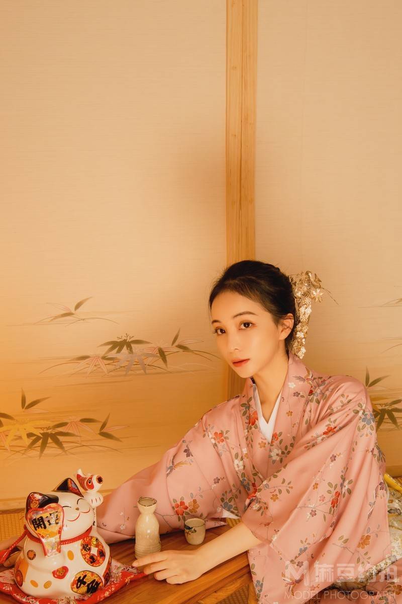 和服模特