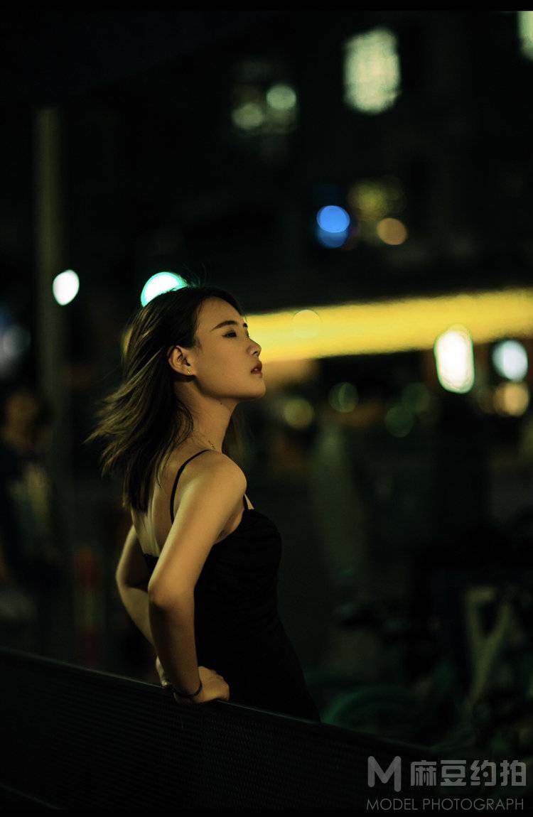 夜景模特