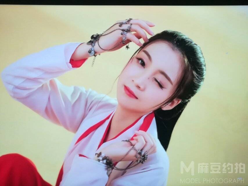 校园模特