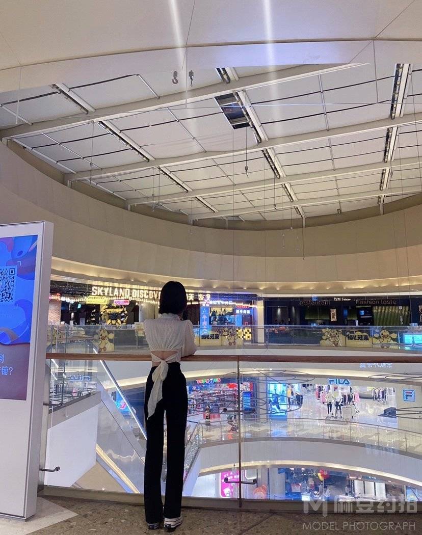 清新模特