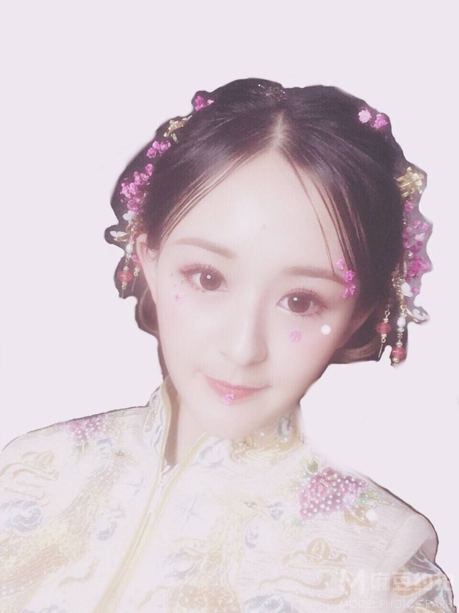 妆容模特